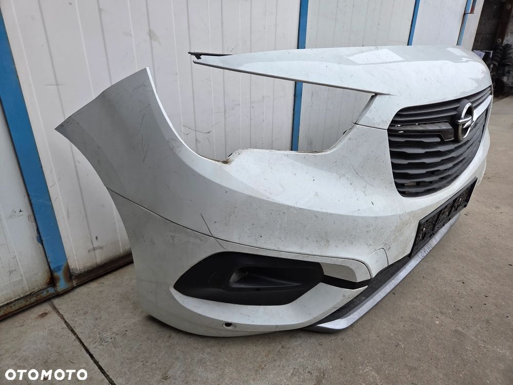 Zderzak przedni Opel Combo E - 2