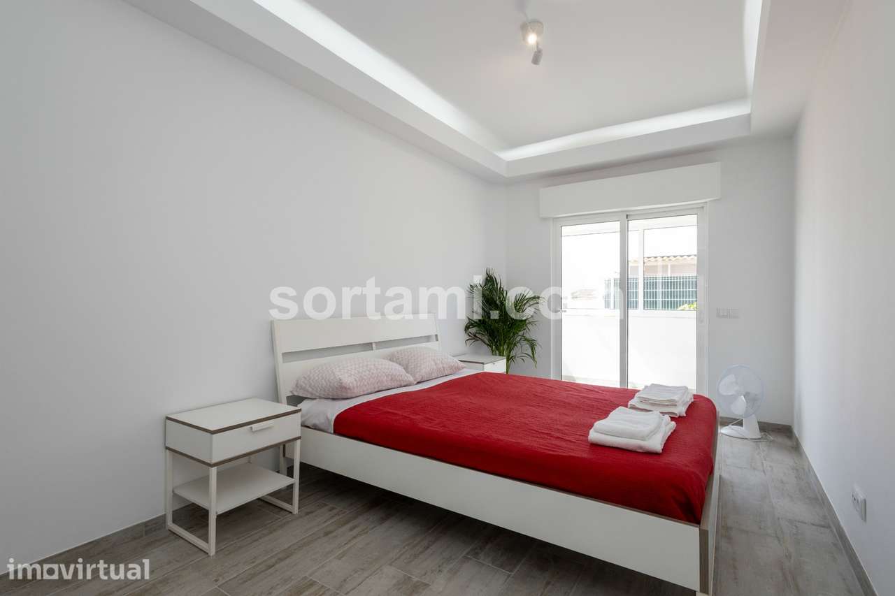 Apartamento T2 Venda em Quarteira,Loulé - Grande imagem: 5/25