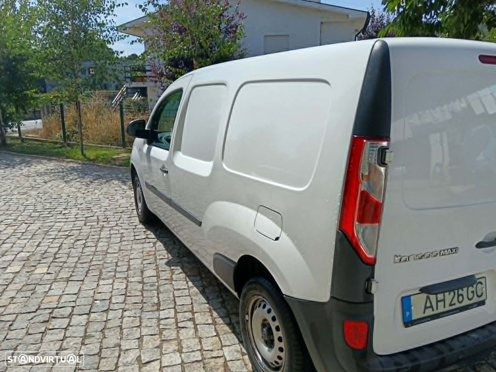 Renault Kangoo 1.5 Dci MAXI 3 LUGARES - 4