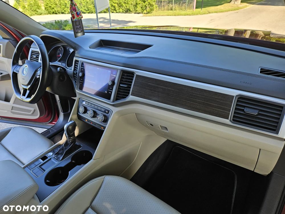 Volkswagen Atlas - 30