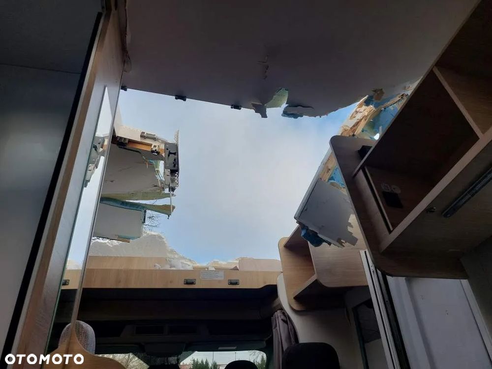 Ford CHALLENGER - 30