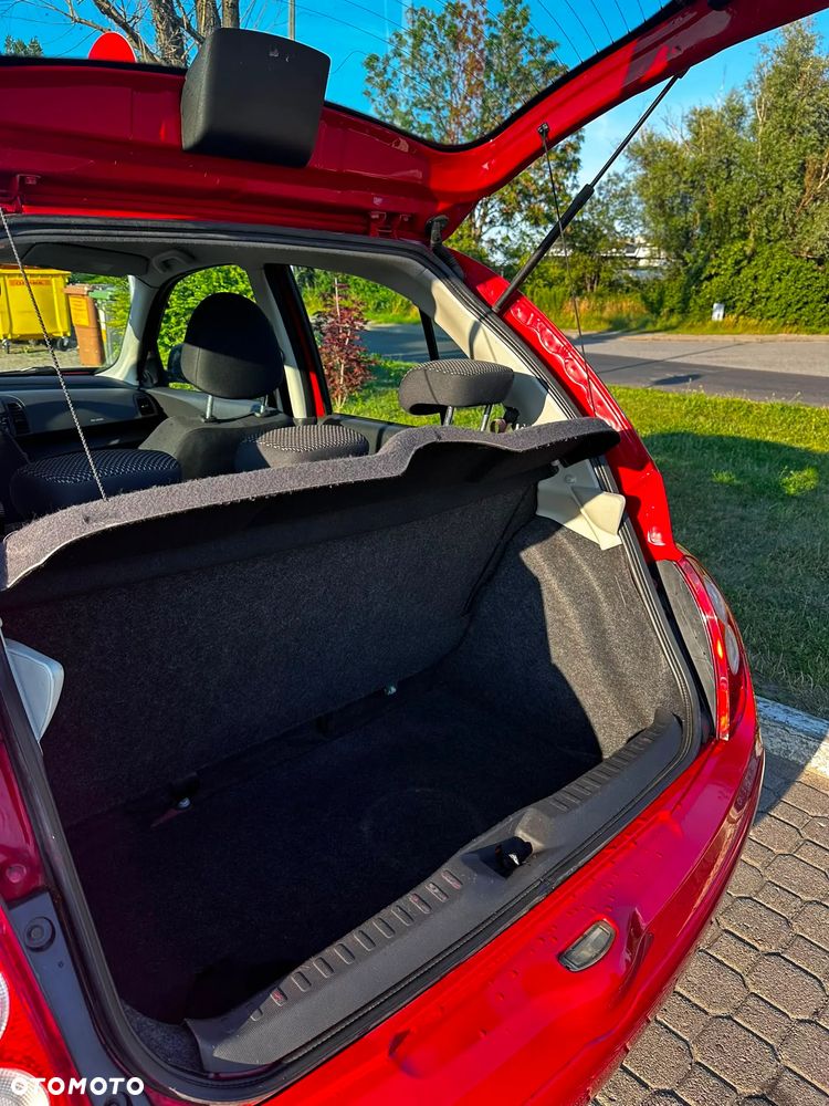 Nissan Micra - 11