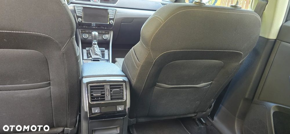 Skoda Superb 2.0 TDI 4x4 Style DSG - 6