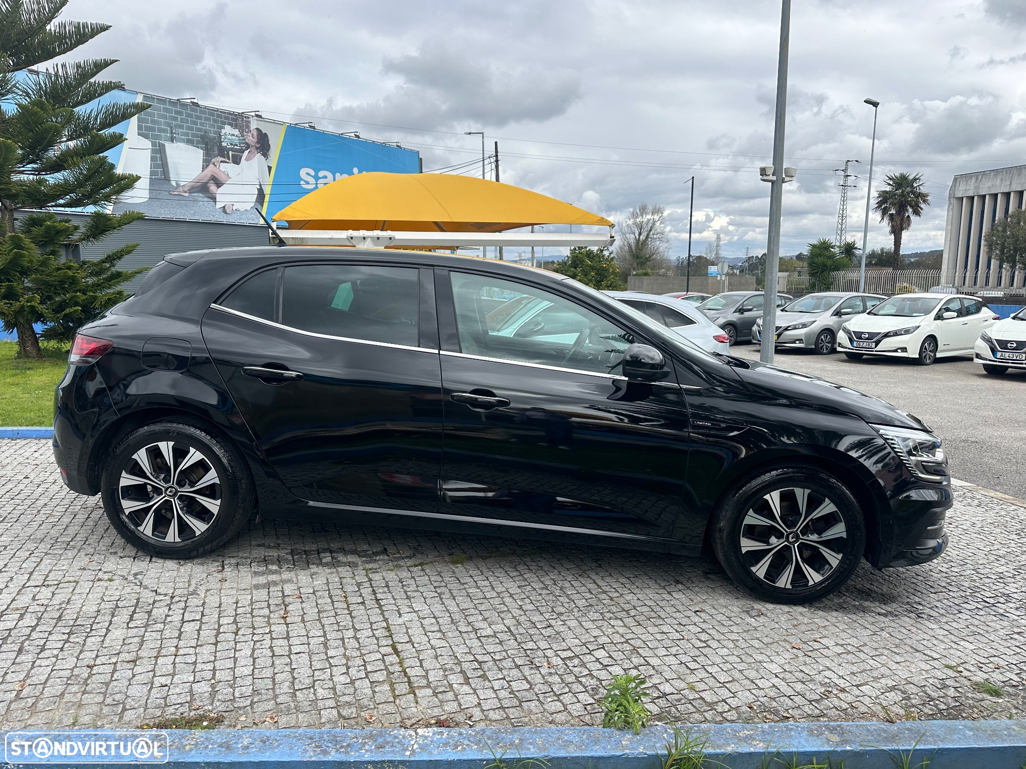 Renault Mégane 1.5 Blue dCi Limited - 4