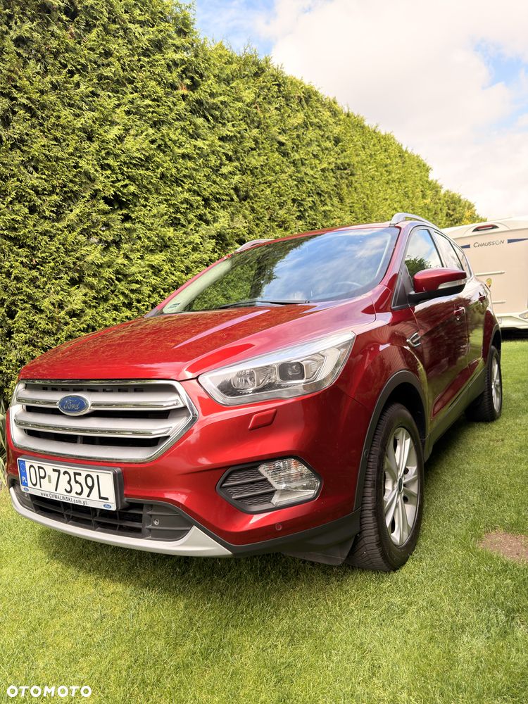 Ford Kuga - 1