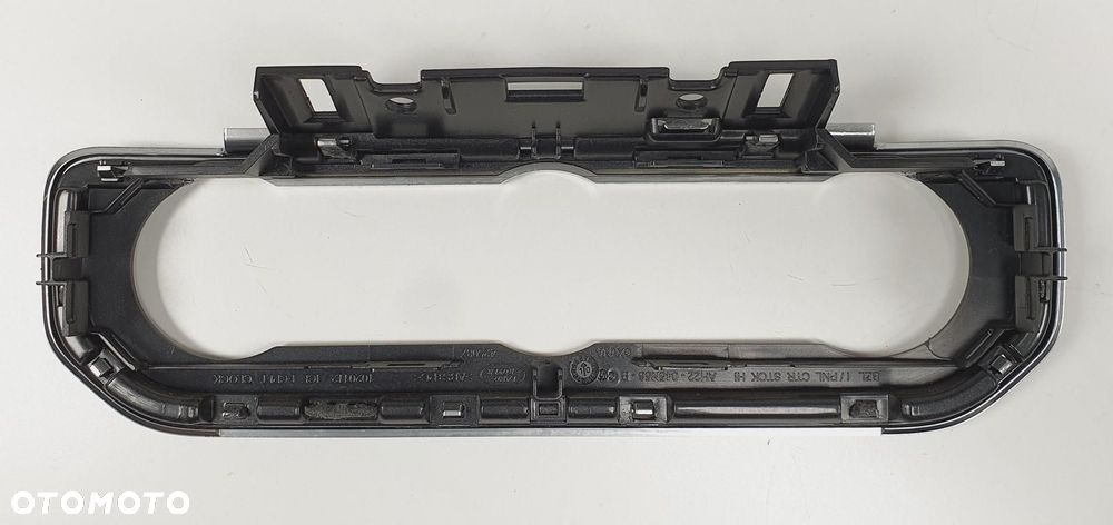 RAMKA OSŁONA DEKOR RADIA DISCOVERY IV L319 - 3