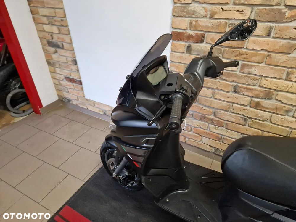 Aprilia SX - 13