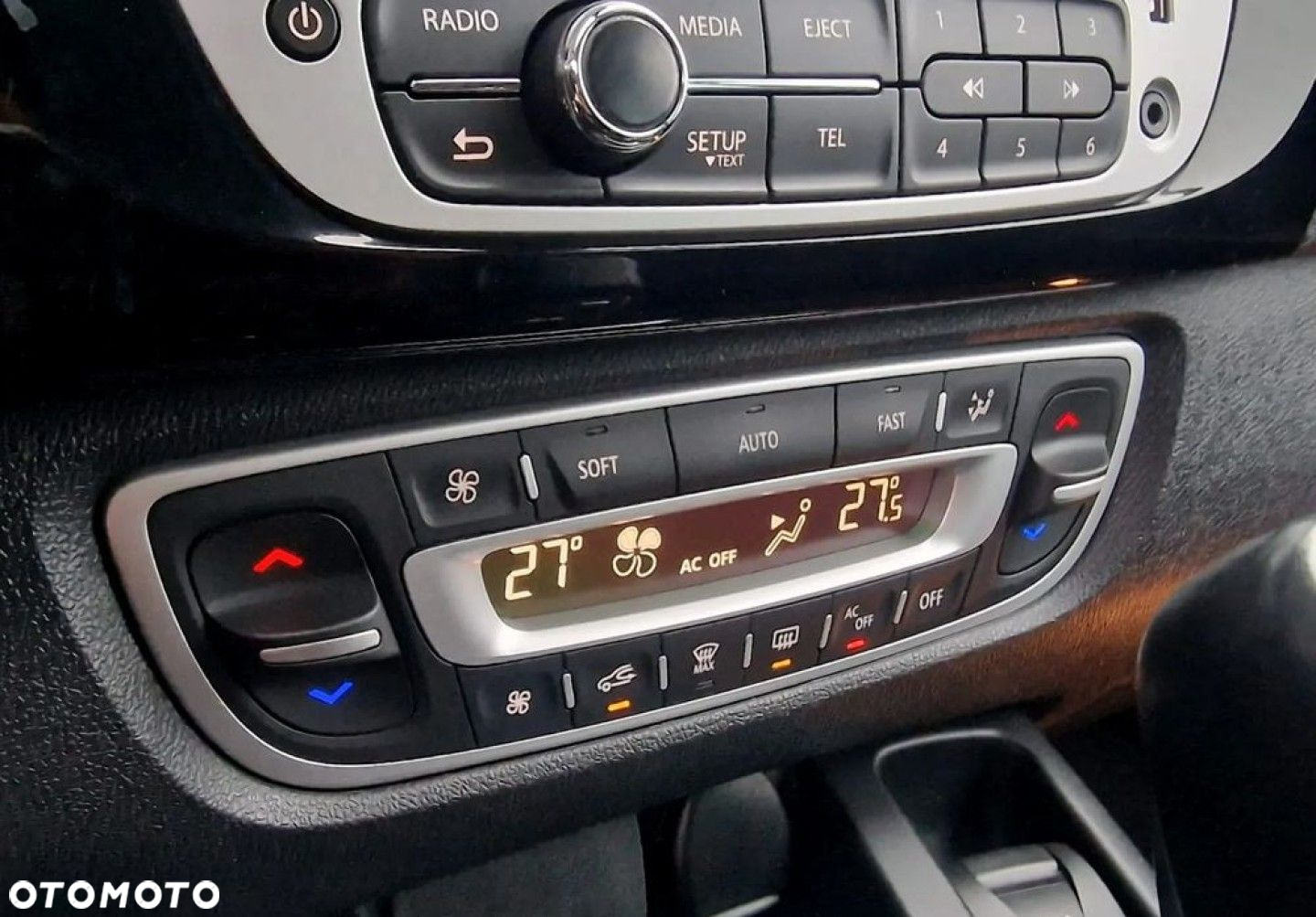 Renault Grand Scenic - 22