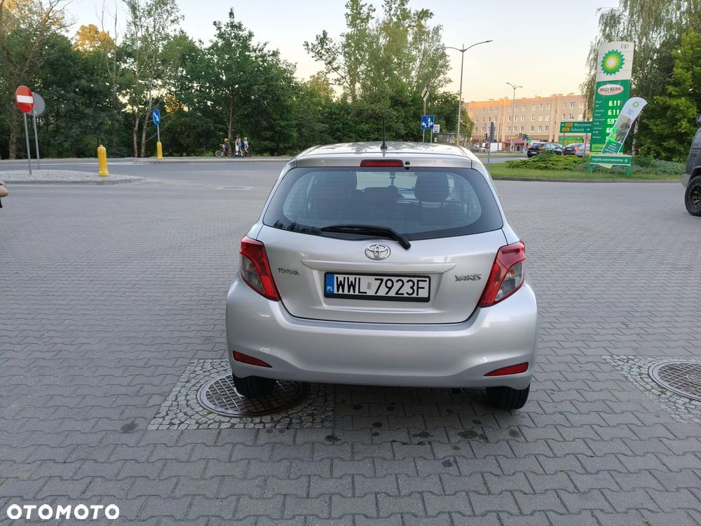 Toyota Yaris 1.33 Active - 3