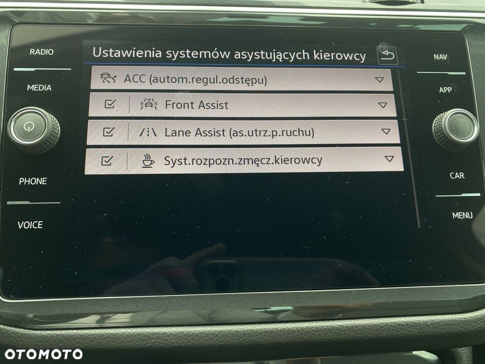 Volkswagen Tiguan 2.0 TSI 4Mot Life DSG - 24