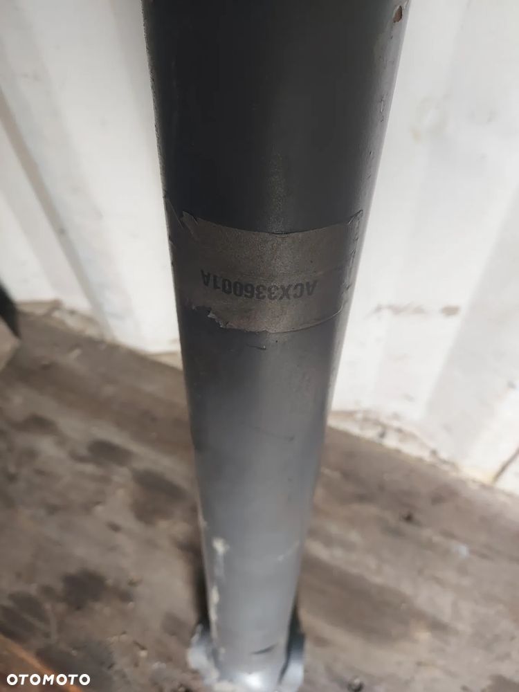 Wał napędowy pędny napęp przód ACX336001A Valtra Q305S 2024r - 6