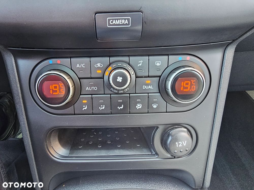 Nissan Qashqai+2 - 25