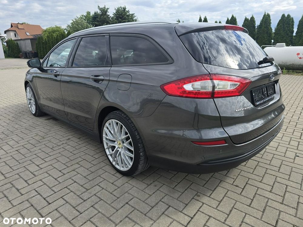 Ford Mondeo - 13