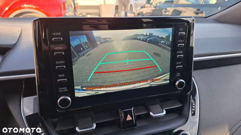 Toyota Corolla 2.0 Hybrid Comfort - 22