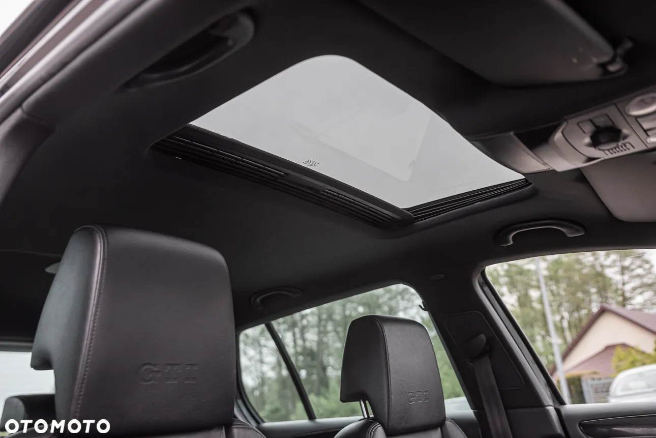 Volkswagen Golf VI 2.0 TSI GTI 35 DSG - 32