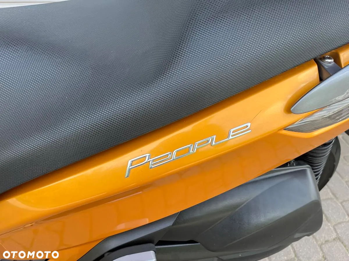 Kymco People - 8