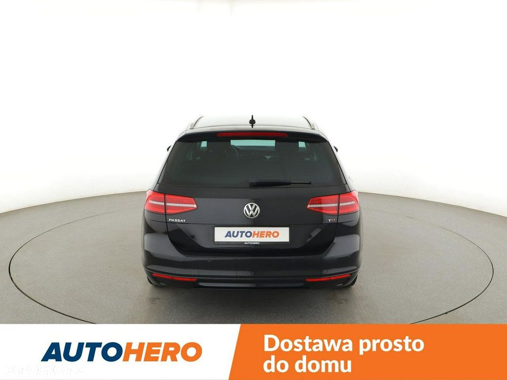 Volkswagen Passat - 7