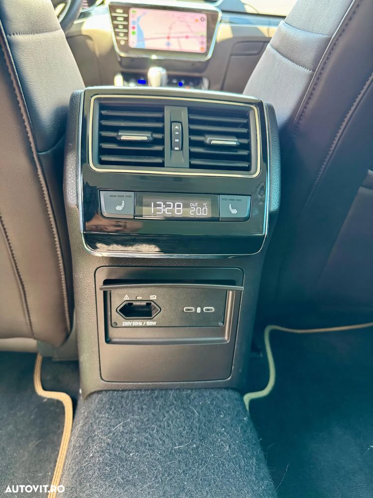 Skoda Superb 2.0 TDI 4X4 DSG Laurin & Klement - 21