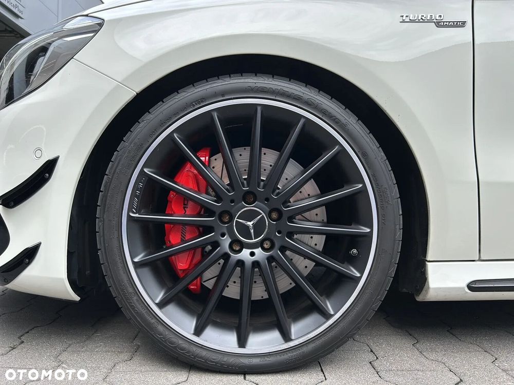 Mercedes-Benz Klasa A AMG 45 4-Matic - 41