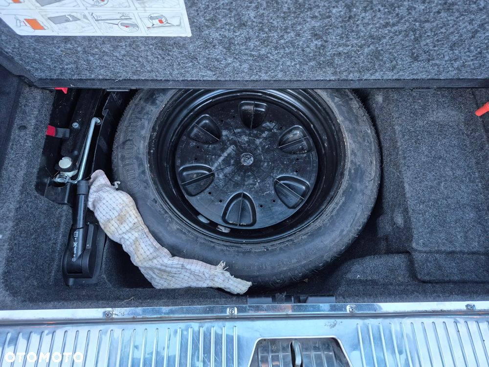 Mercedes-Benz Klasa E 320 CDI 7G-TRONIC Avantgarde - 13