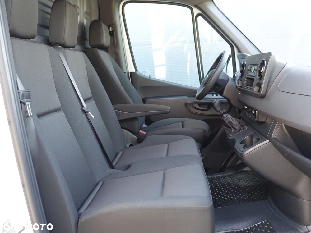 Mercedes-Benz SPRINTER 315 CDI - 13