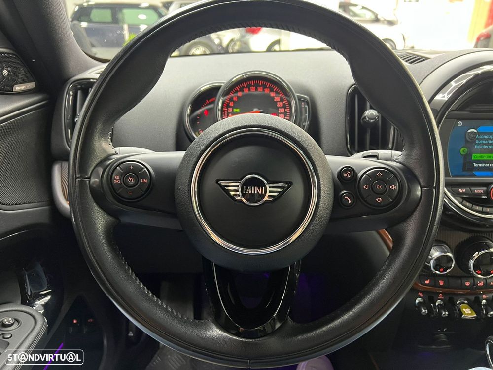MINI Countryman Cooper SE ALL4 Auto - 24