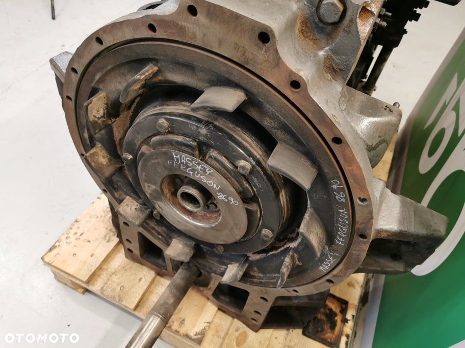 Koło zamachowe Massey Ferguson 8660 {Agco Power Sisu 84CTA-4V SCR} - 3