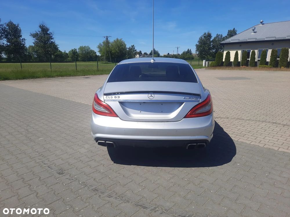 Mercedes-Benz CLS 63 AMG AMG SPEEDSHIFT MCT - 6