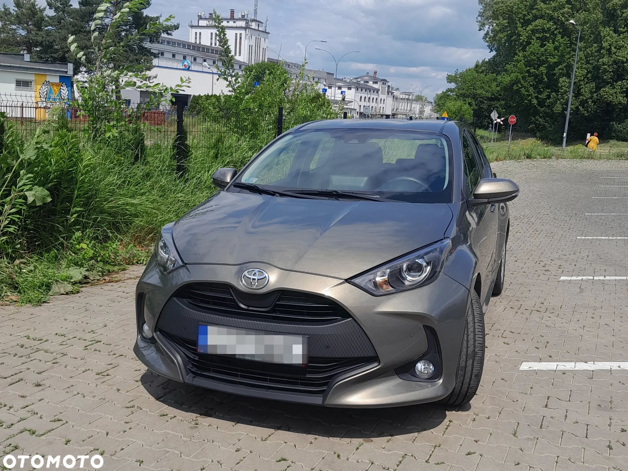 Toyota Yaris 1.0 Comfort - 1