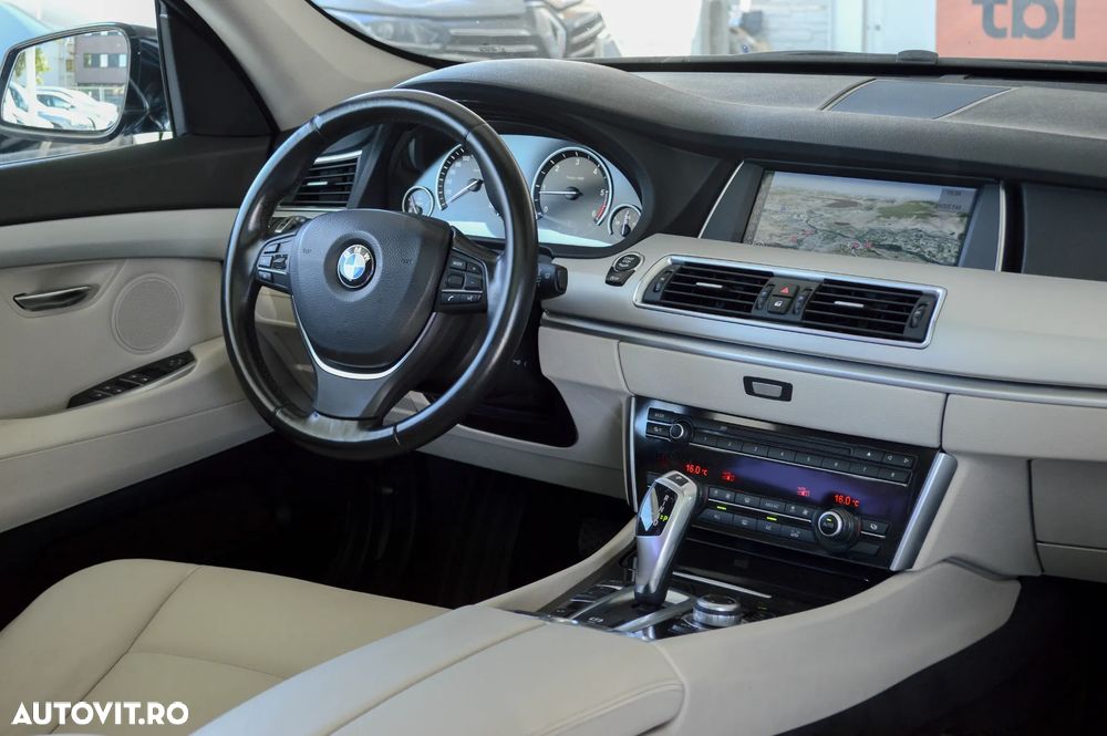 BMW Seria 5 520d Aut. Luxury Line - 5