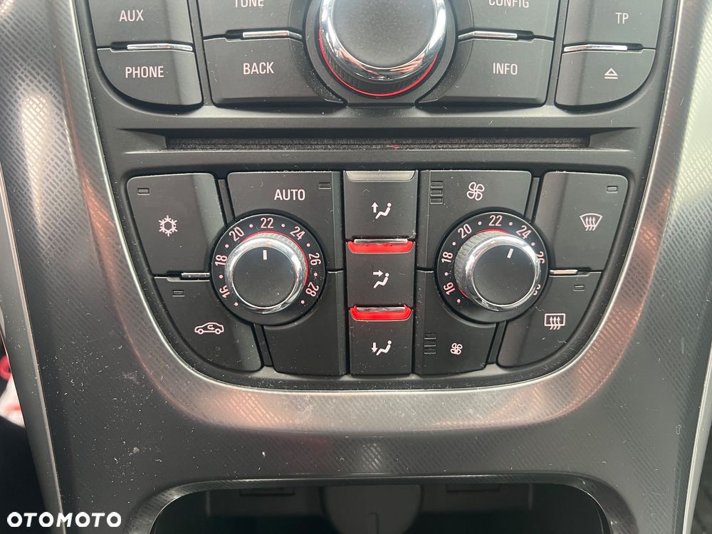 Opel Astra 1.4 T Enjoy S&S - 19