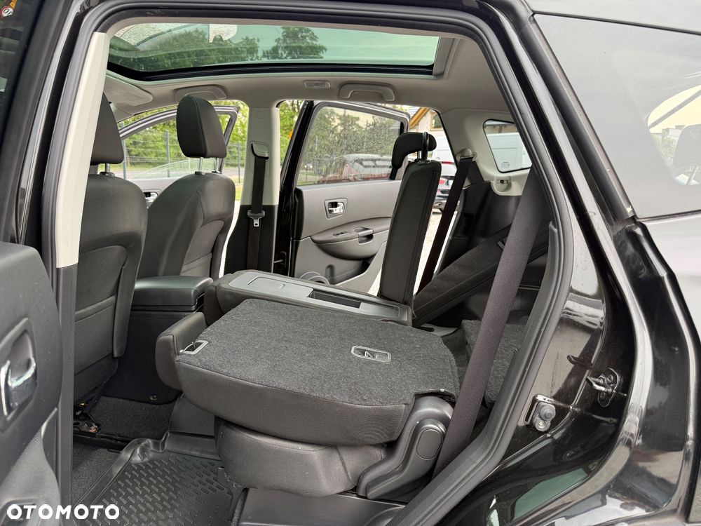Nissan Qashqai+2 - 8