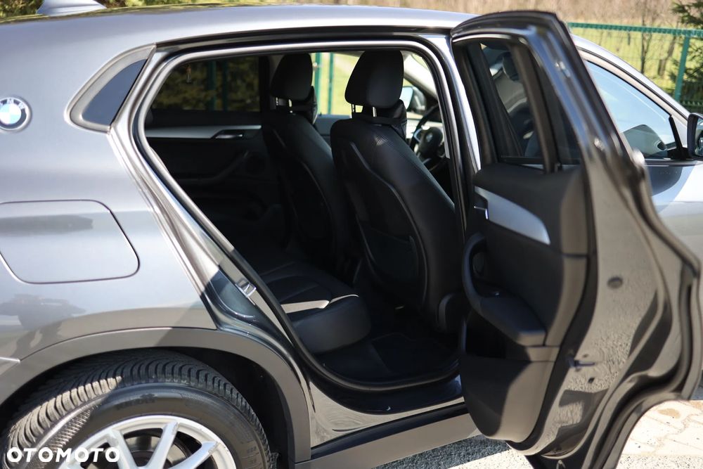 BMW X2 xDrive18d - 7