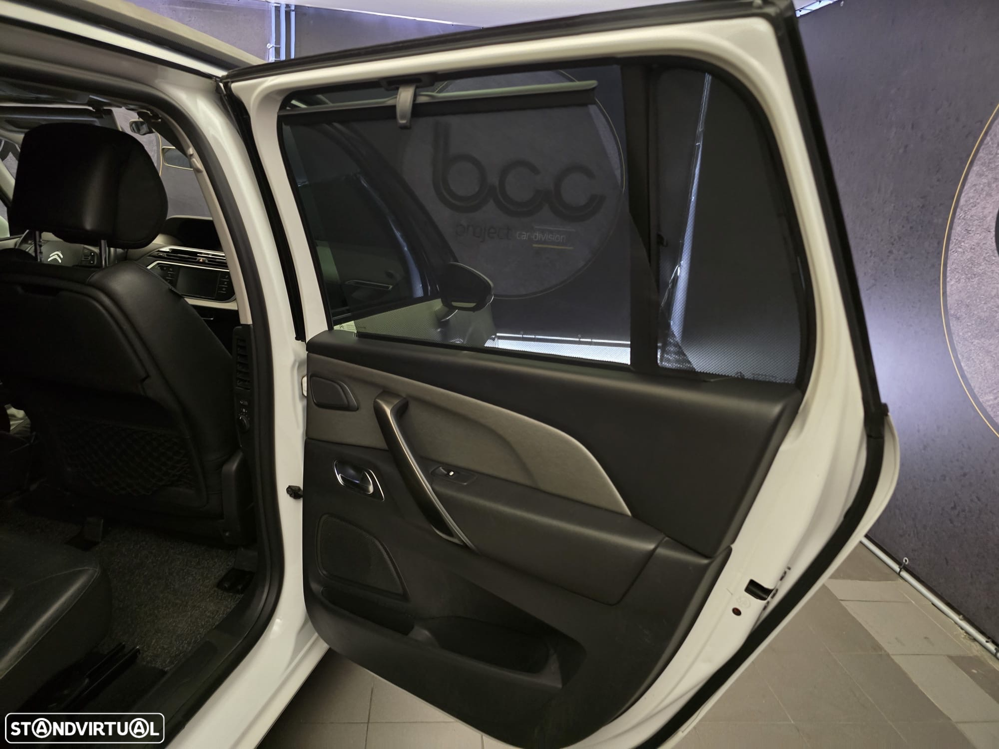 Citroën C4 Grand Picasso BlueHDi 120 EAT6 SHINE - 21
