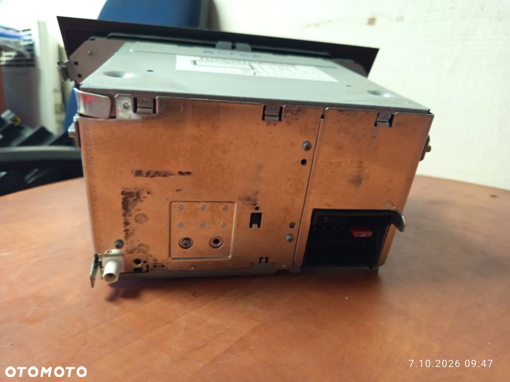 RADIO SEAT 5P1035186B - 2