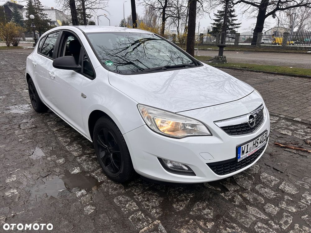 Opel Astra 1.4 ecoFLEX - 4