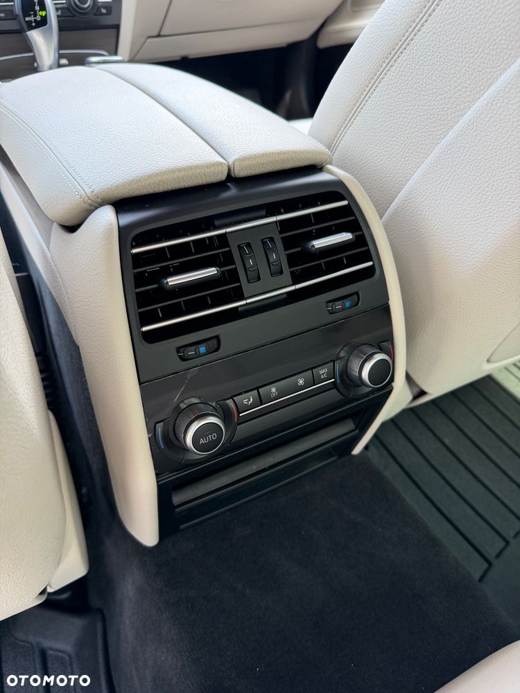 BMW Seria 7 740d xDrive - 8