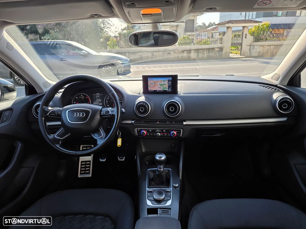 Audi A3 Sportback 1.6 TDI (clean diesel) S line Sport Pack - 46