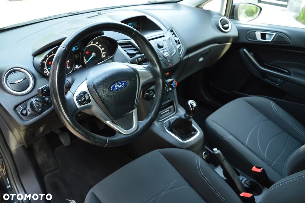 Ford Fiesta 1.25 Ambiente - 10