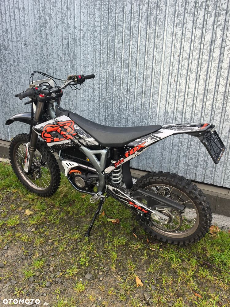 Surron Storm Bee - 1