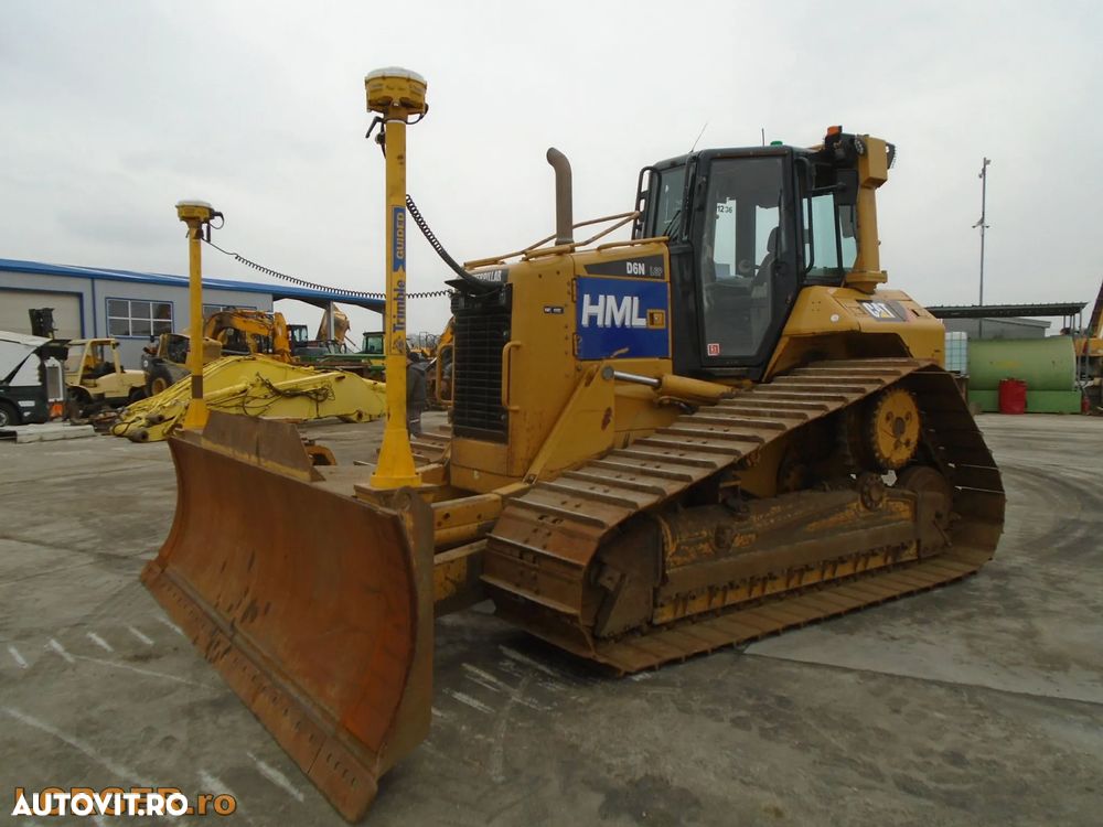Caterpillar D6N LGP - 1
