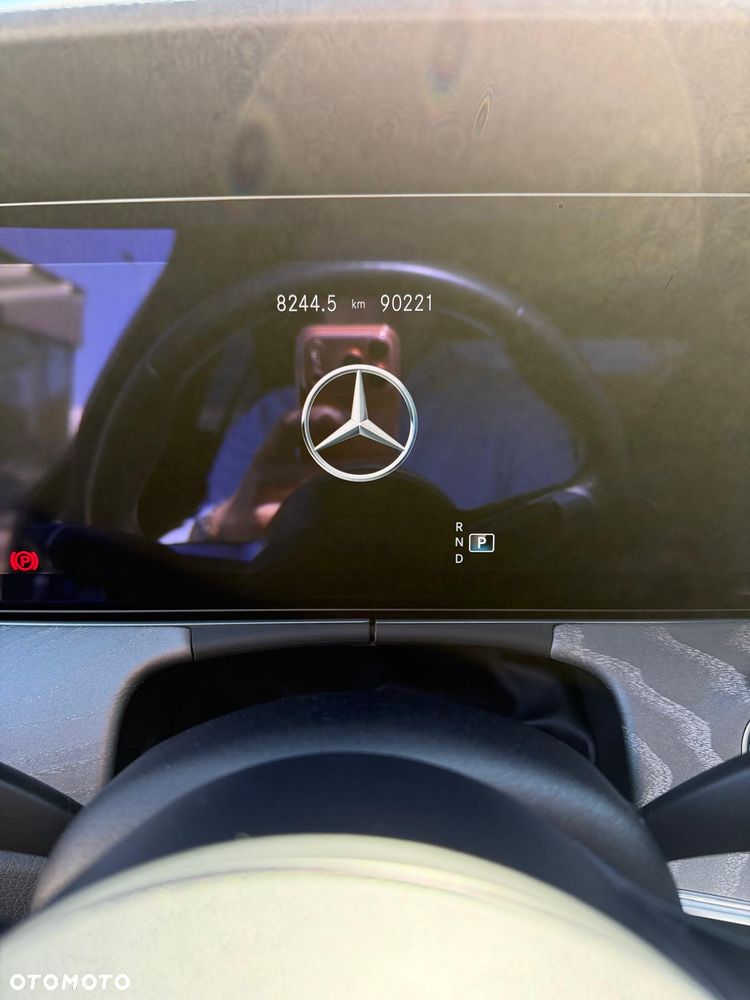 Mercedes-Benz CLS 300 d 4-Matic AMG - 6