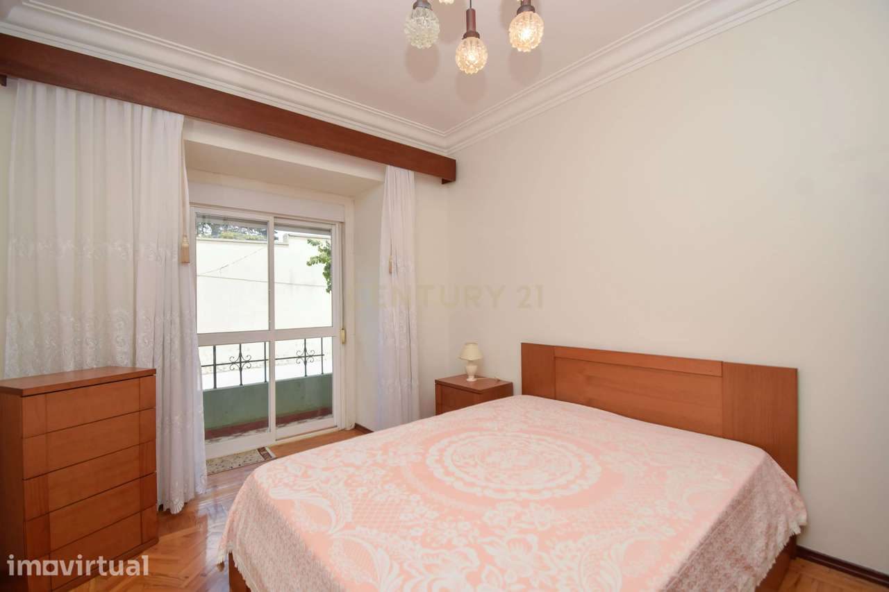 Apartamento T5 | 137 m² | 1.º Andar | Penha de França – Lisboa - Grande imagem: 3/35