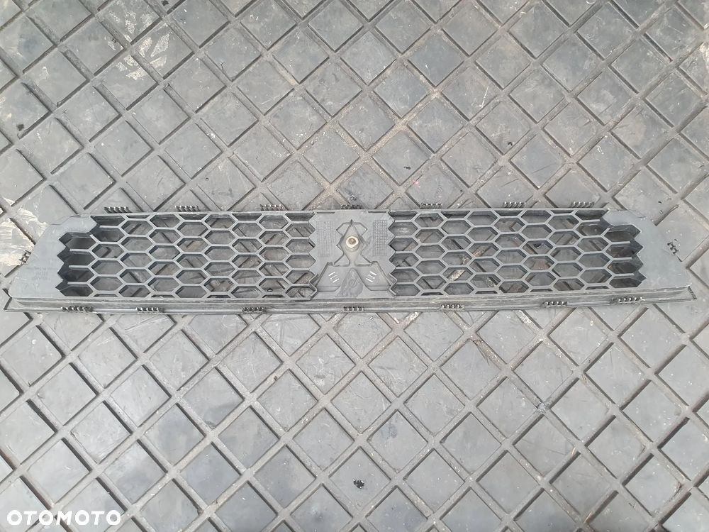 MITSUBISHI COLT VI Z30 LIFT 08- HB 5D ATRAPA GRILL 7450A457 - 2