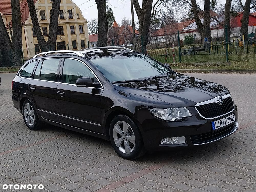 Skoda Superb 1.6 TDI Exclusive - 2