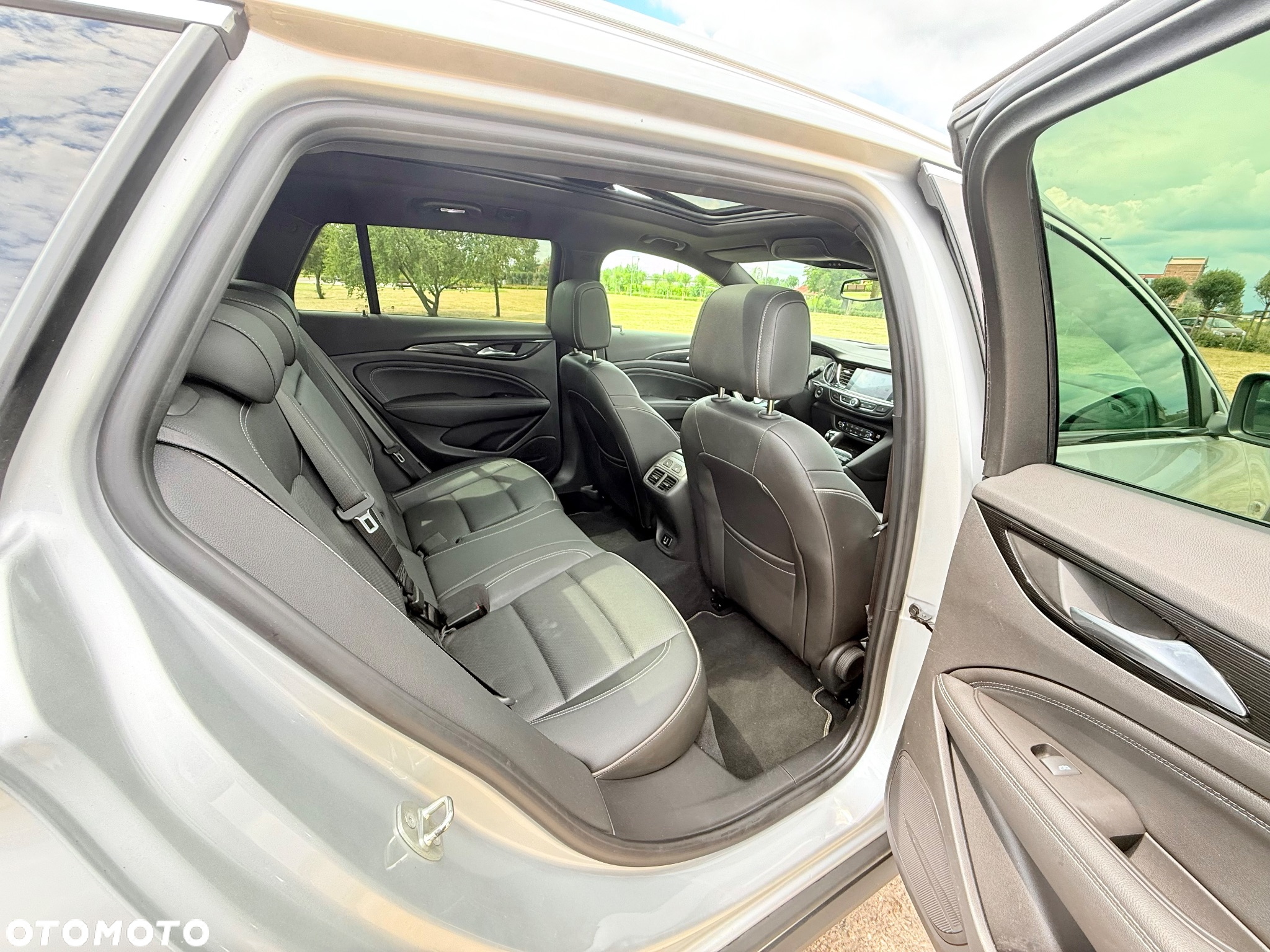Opel Insignia Country Tourer 2.0 BiTrb D 4x4 Automatik Exclusive - 19