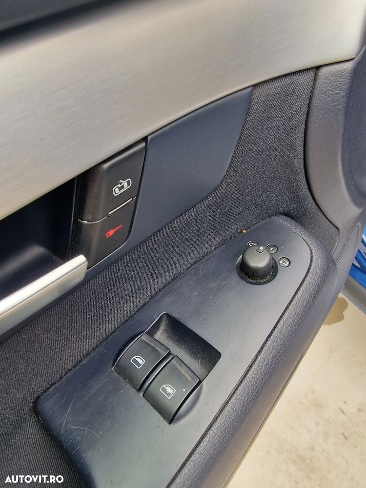 Audi A4 1.9 TDI Avant - 12