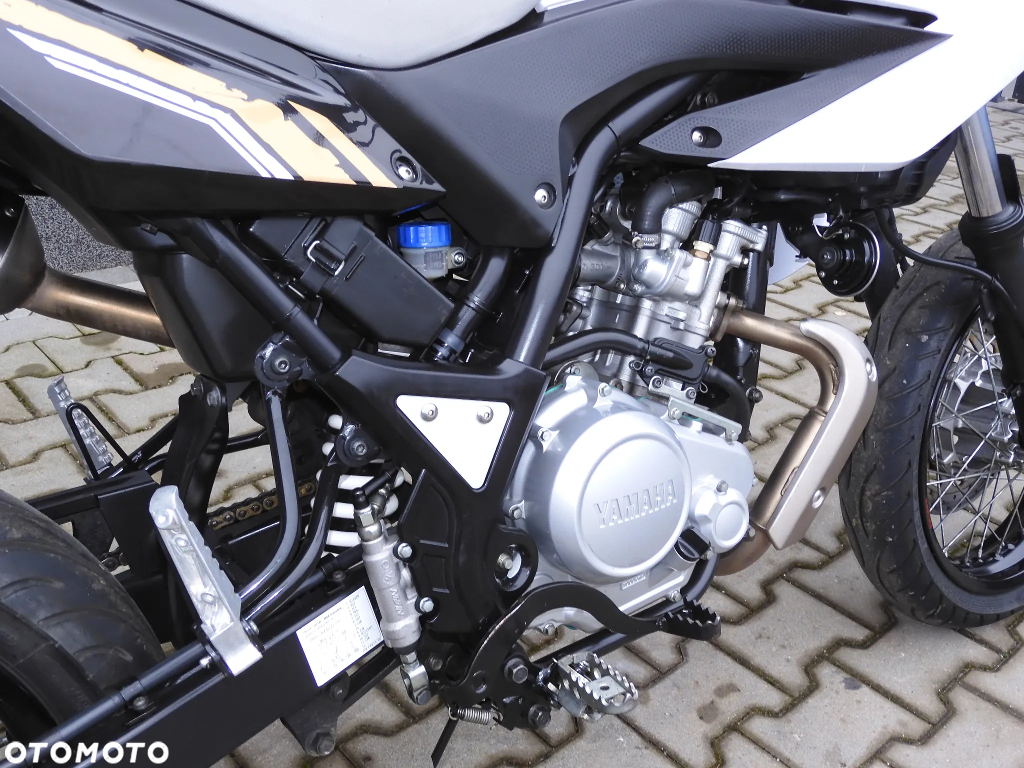Yamaha WR - 11