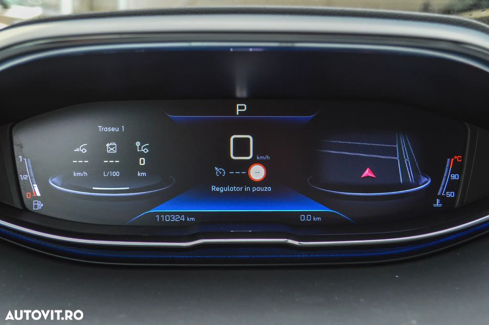 Peugeot 3008 BlueHDi 130 Stop & Start EAT8 Active - 18