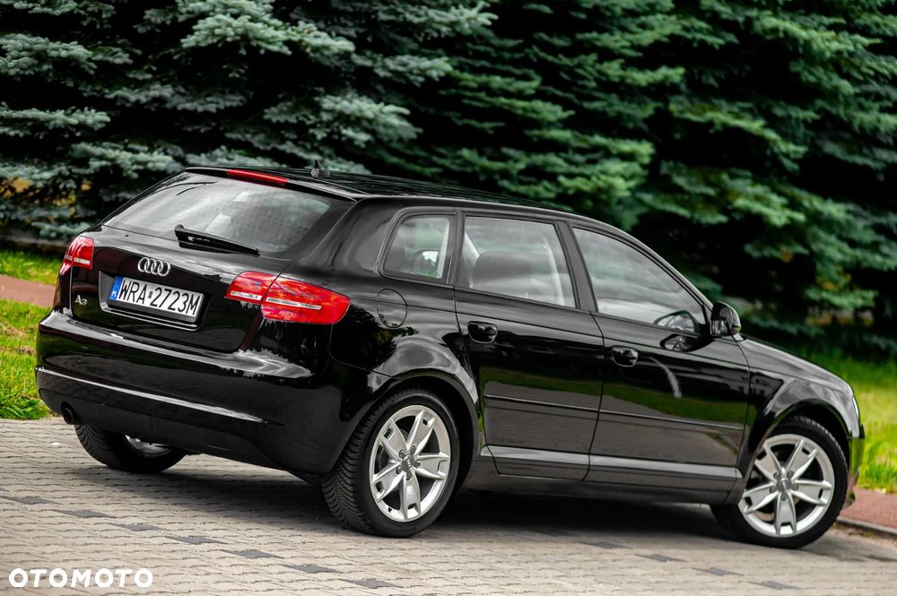 Audi A3 Sportback 1.6 S tronic Attraction - 14